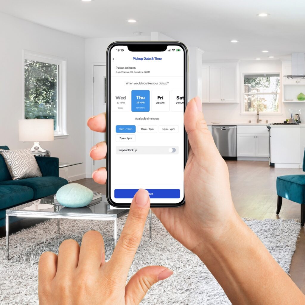 Schedule your HolaWash pickup online
